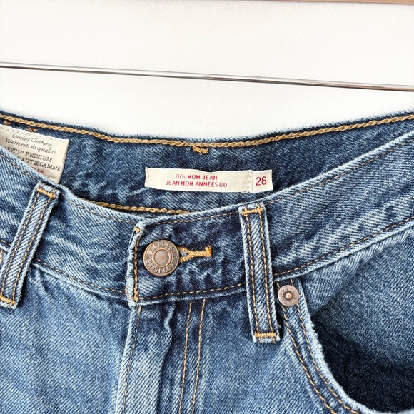 Levi’s 80s mom jeans - Picture 4 of 5